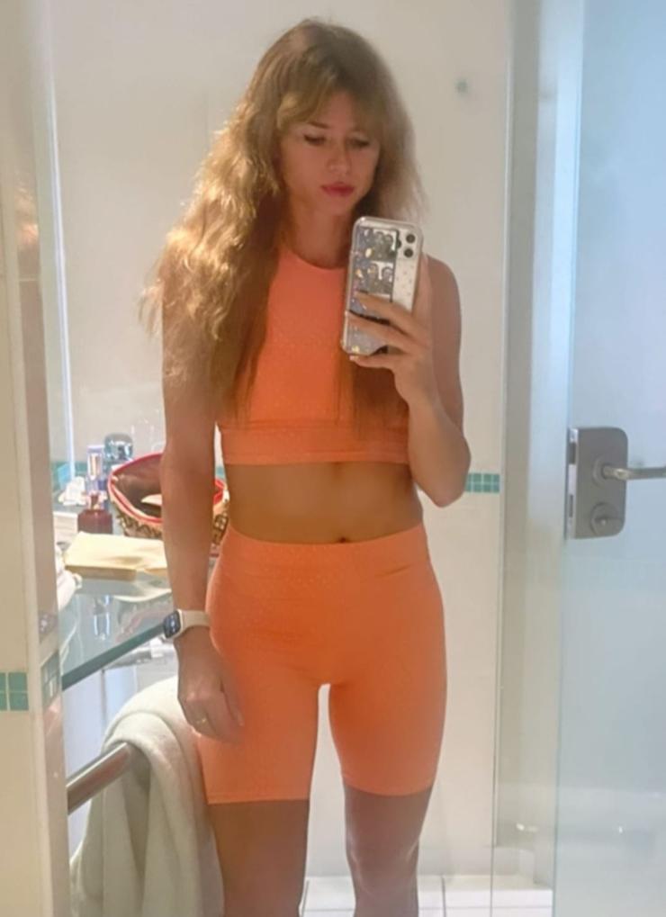 Camila Giorgi Shines In Nottingham With A Super Tight Outfit!