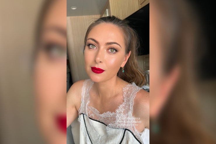 Maria Sharapova'S New Outfit With Transparent Inserts And Red Lipstick Is Divine