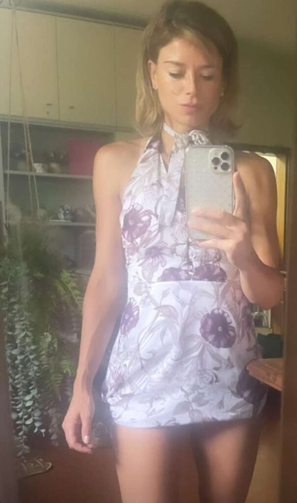 The New Floral Outfit Enhances Camila Giorgi'S Crazy Body!