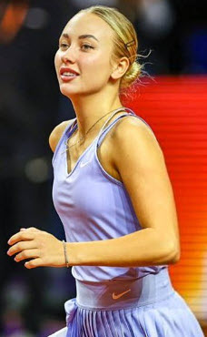 Anastasia Potapova Dubai Yacht Update: Fitness And Fashion Moments