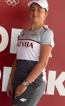 Jelena Ostapenko Embraces Miami Sun In Stylish Blue Look After Tournament Exit 4 Jelena Ostapenko Embraces Miami Sun In Stylish Blue Look After Tournament Exit