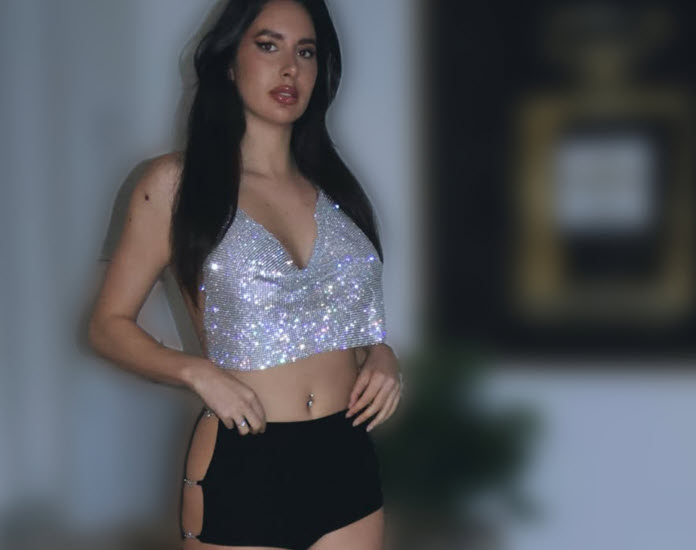 Onlyfans Oceane Dodin Shares Hot Instagram Pictures
