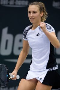 Elise Mertens hot tennis