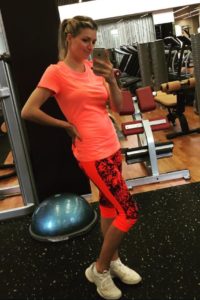 Maria Kirilenko selfie