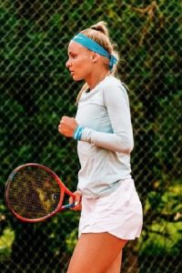 Rebecca Sramkova Tennis Hottie