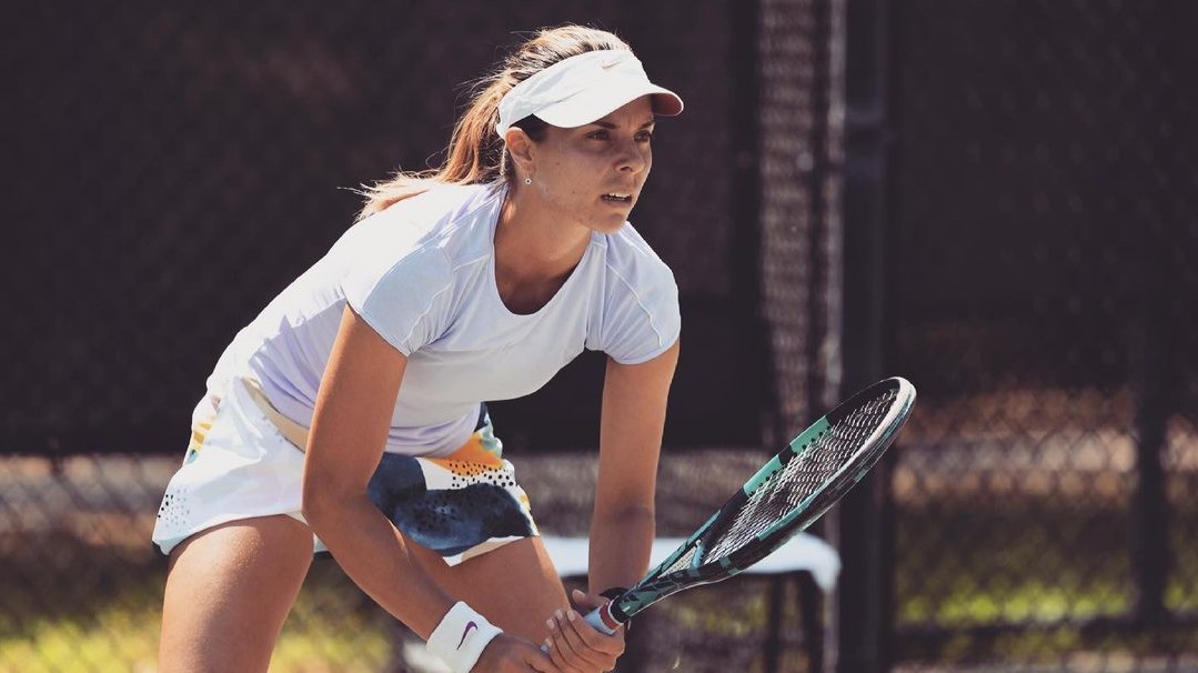 Viktoriya Tomova Tennis Play